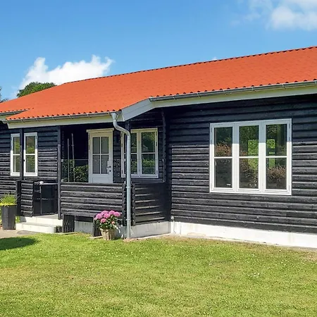 Semesterbostad Amazing In With Wifi Augustenborg